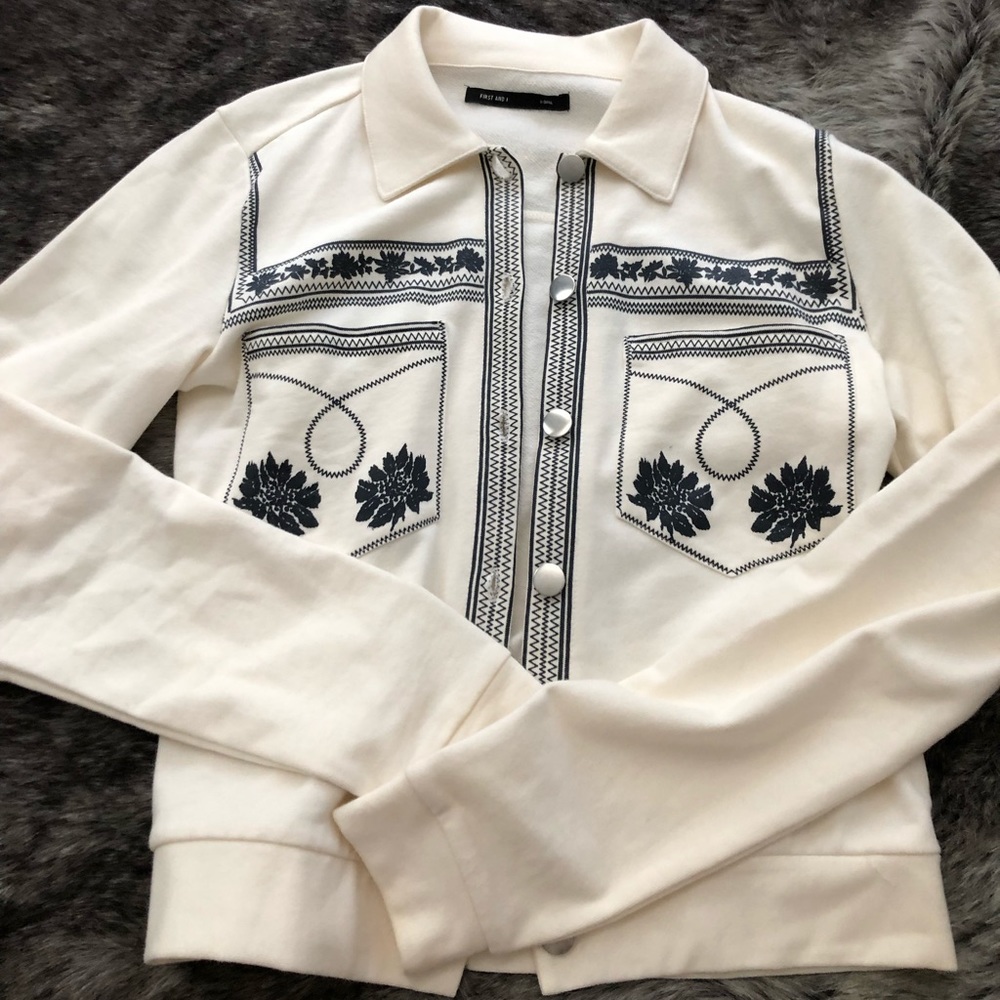 ASOS white button down sweater - Picture 2 of 4